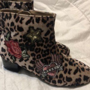 The Children's Place - Girl's Size 6 Cheetah Print Boots - Used/Great Shape